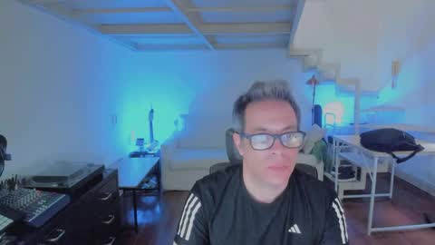 Andrew online show from 11.27.25