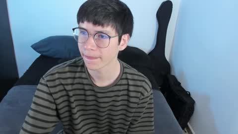 Snapshot of andy_bankai chatting on 01.10.26 twx Andy twink3 online show from 01.10.26