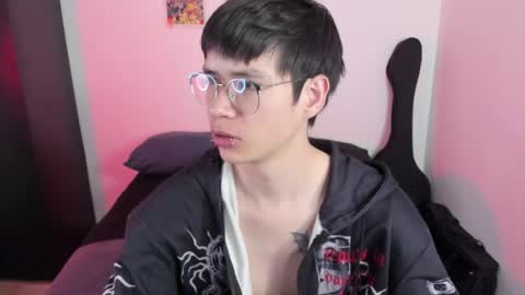 Snapshot of andy_bankai chatting on 01.18.26 twx Andy twink3 online show from 01.18.26