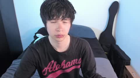 Snapshot of andy_bankai chatting on 04.12.26 twx Andy twink3 online show from 04.12.26