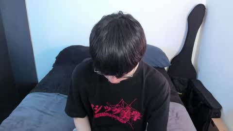 Snapshot of andy_bankai chatting on 04.22.26 twx Andy twink3 online show from 04.22.26