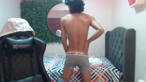 Snapshot of andy_dan1 chatting on 12.21.24 andy_dan1 online show from 12.21.24