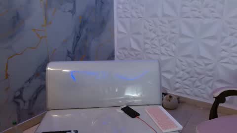 andy_dan1 online show from 04.06.26