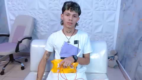 andy_dan1 online show from 04.07.26