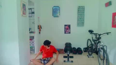 Snapshot of andy_gray01 chatting on 10.01.25 Andy Gray online show from 10.01.25