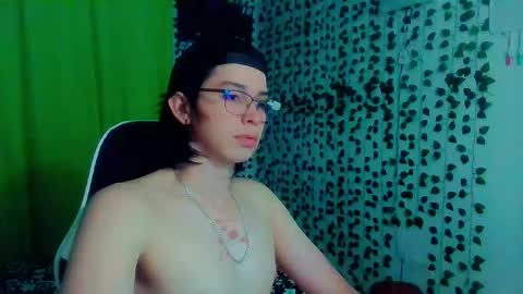 Snapshot of andy_gray01 chatting on 10.07.25 Andy Gray online show from 10.07.25