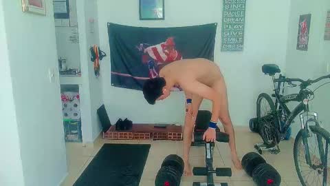 Snapshot of andy_gray01 chatting on 11.04.25 Andy Gray online show from 11.04.25