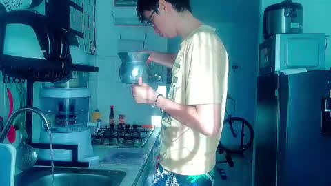 Snapshot of andy_gray01 chatting on 12.03.25 Andy Gray online show from 12.03.25