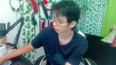 Snapshot of andy_gray01 chatting on 01.12.26 Andy Gray online show from 01.12.26