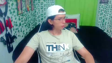 Snapshot of andy_gray01 chatting on 05.24.26 Andy Gray online show from 05.24.26
