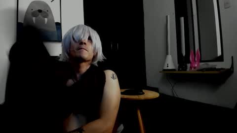 Snapshot of andy_henneg chatting on 11.25.25 andy_henneg online show from 11.25.25