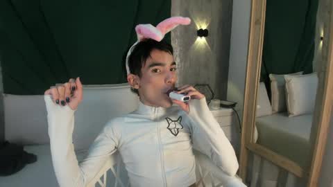 A N D Y online show from 05.19.26