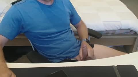 Snapshot of andy_xx79 chatting on 01.21.25 andy_xx79 online show from 01.21.25