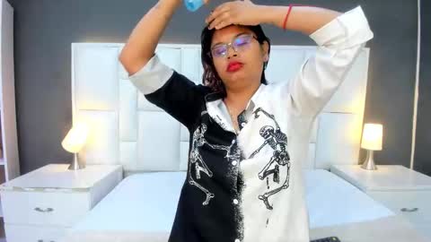 Snapshot of andyel2017 chatting on 10.21.25 Andy D online show from 10.21.25