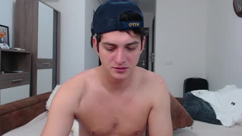 Snapshot of andyfame1 chatting on 03.05.25 Andy Fame online show from 03.05.25