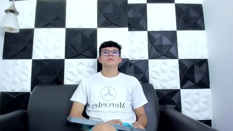 andyfame11 online show from 12.22.25