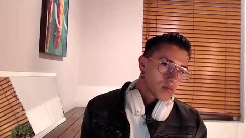 Snapshot of andyjoy_ chatting on 09.23.25 Andy Joy online show from 09.23.25