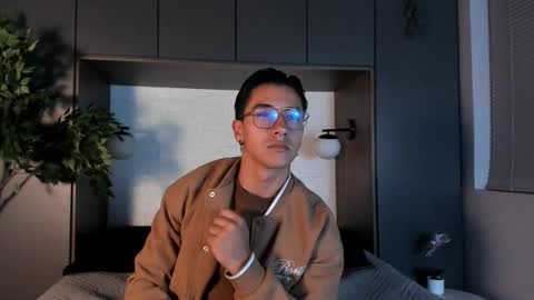 Snapshot of andyjoy_ chatting on 11.14.25 Andy Joy online show from 11.14.25