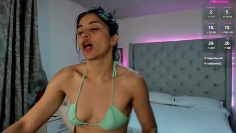 Snapshot of andykiuty chatting on 01.22.25 Andrea online show from 01.22.25