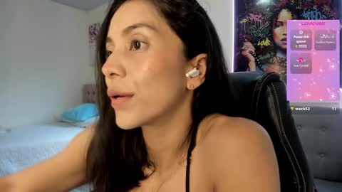 Snapshot of andykiuty chatting on 10.29.25 Andrea online show from 10.29.25