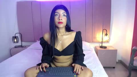 Snapshot of andysaenzz chatting on 01.18.25 AndySaenzz online show from 01.18.25