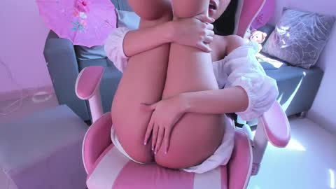          online show from 02.20.25