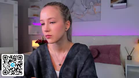 Snapshot of anellyball_ chatting on 02.16.26 Anelly online show from 02.16.26