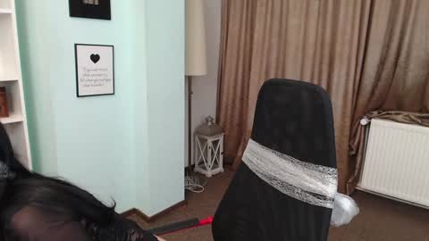 Anes online show from 12.26.24