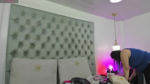 anette_cooper online show from 05.25.26