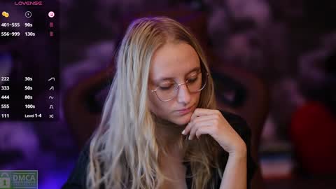 Snapshot of angeellina chatting on 12.02.24 angeellina online show from 12.02.24