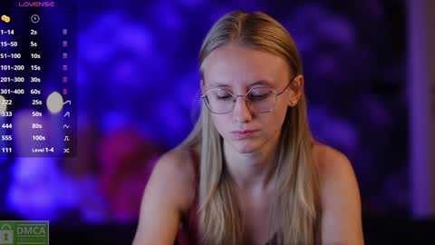 Snapshot of angeellina chatting on 12.10.24 angeellina online show from 12.10.24