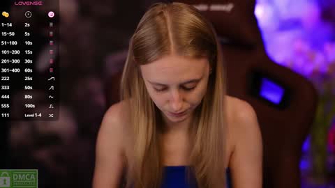 Snapshot of angeellina chatting on 01.27.25 angeellina online show from 01.27.25