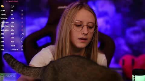 Snapshot of angeellina chatting on 02.03.25 angeellina online show from 02.03.25