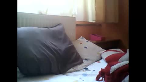 Snapshot of angel26sexy chatting on 04.19.26 Angel online show from 04.19.26