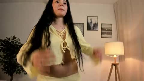 angel__kim online show from 04.01.26