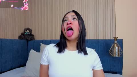 angel__ponce online show from 09.18.25