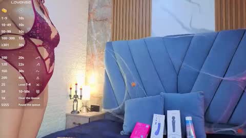 angel__red_ online show from 10.17.25