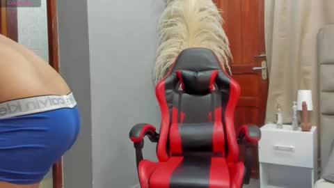 Snapshot of angel_adamx chatting on 09.28.25 Angel online show from 09.28.25