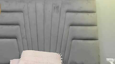 Snapshot of angel_adamx chatting on 11.05.25 Angel online show from 11.05.25