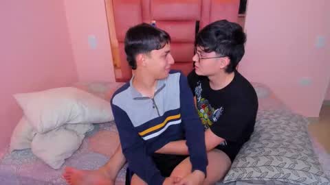 Snapshot of angel_and_jef chatting on 11.29.25 Angel and Jeff online show from 11.29.25