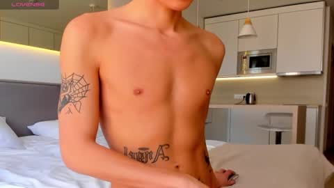 angel_andreww online show from 02.21.25