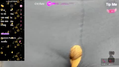 Snapshot of angel_bois chatting on 02.27.25 camila online show from 02.27.25