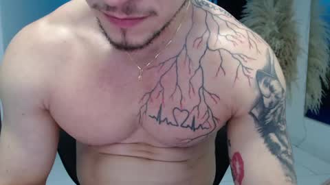 Angel Curl online show from 04.15.26