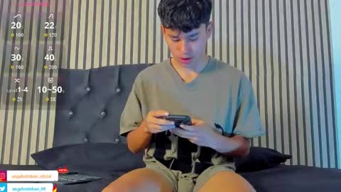 Snapshot of angel_esteban_fx chatting on 02.01.26 ngel Esteban online show from 02.01.26