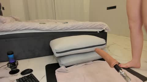 Viktoria online show from 01.22.25