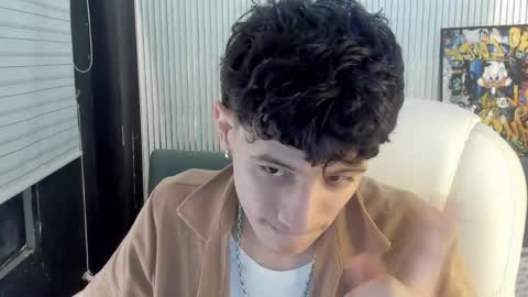 Angel online show from 04.10.26