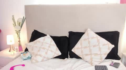 angel_velvet_ online show from 03.08.26