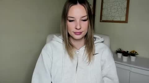 Angela online show from 01.19.26