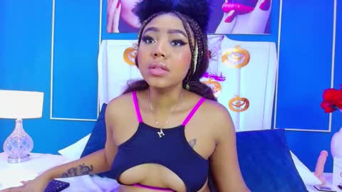 Angela Roberts online show from 10.27.25