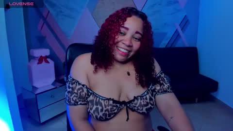 Snapshot of angelacoffee chatting on 10.19.25 Angela online show from 10.19.25